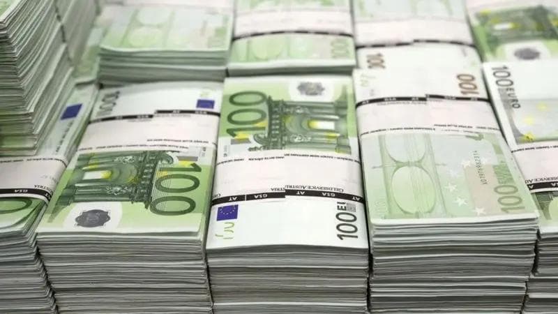 Finansije: Kako dijaspora čuva budžet rođaka na Balkanu